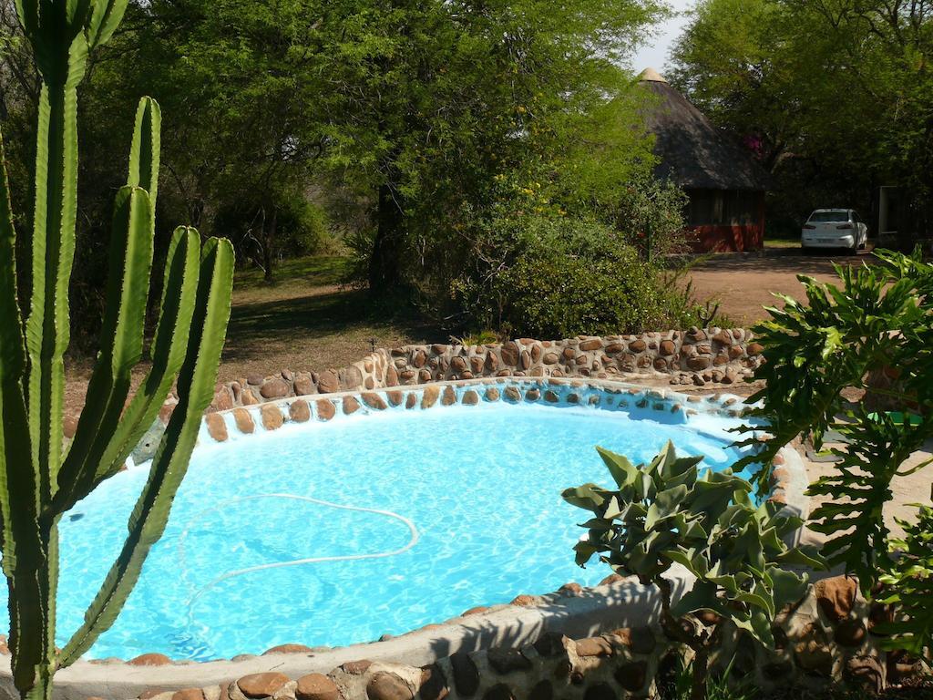 Amanzimlotzi Riverside Bush Camp Hoedspruit Luaran gambar