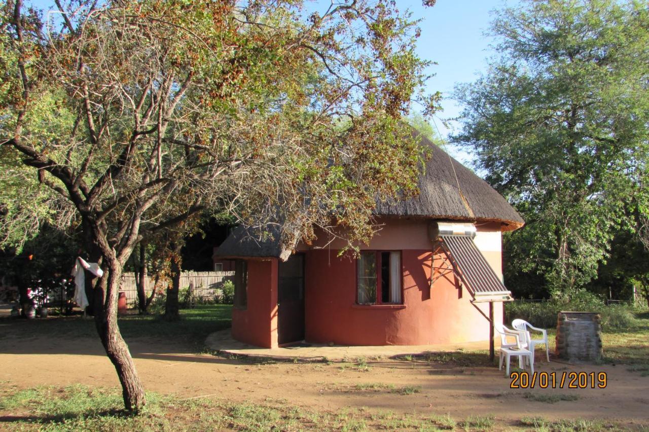 Amanzimlotzi Riverside Bush Camp Hoedspruit Luaran gambar
